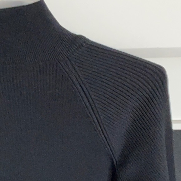 Zip-up cardigan - Picture 3 of 5